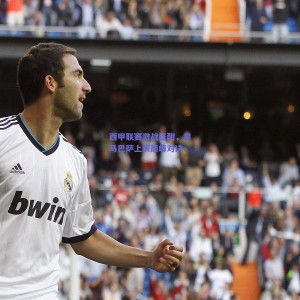 【极速电竞赛事】西甲联赛激战正酣，皇马巴萨上演巅峰对决